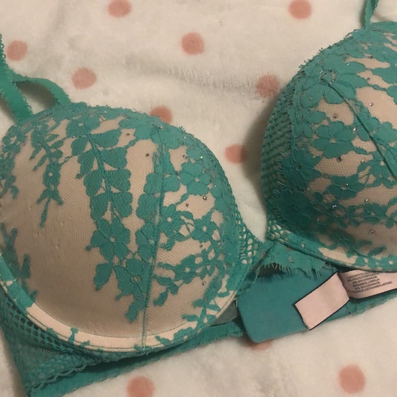 Victoria’s Secret bra - Picture 4 of 4